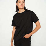 Aina t-paita, Black