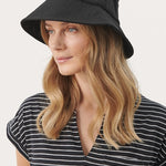 Part Two - Groa hattu, black