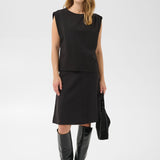 Violy hame, Black