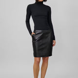 The Leather nahkahame, Black