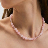 Blush kaulakoru, Silver
