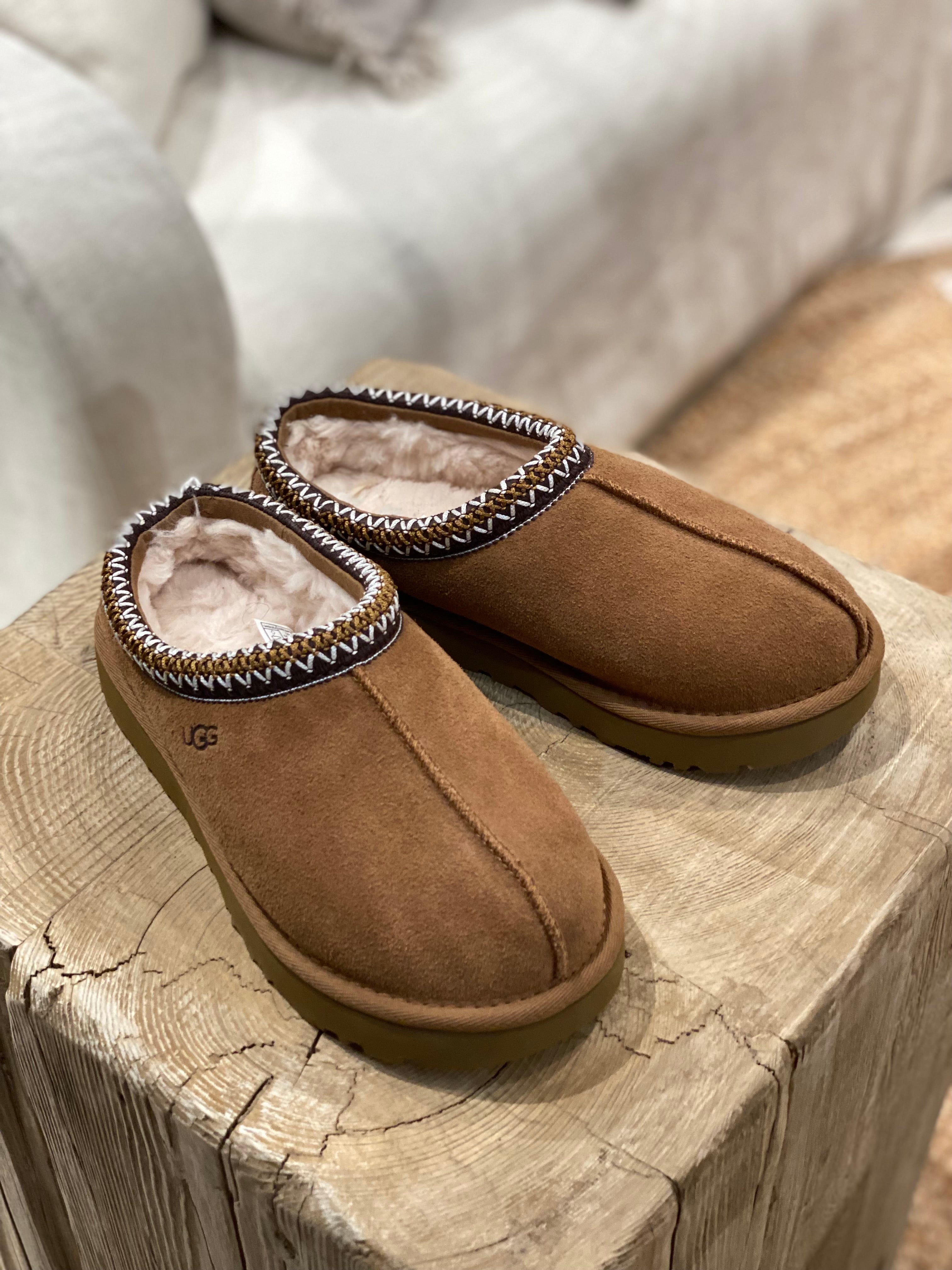 UGG - Tasman slipper, kastanja